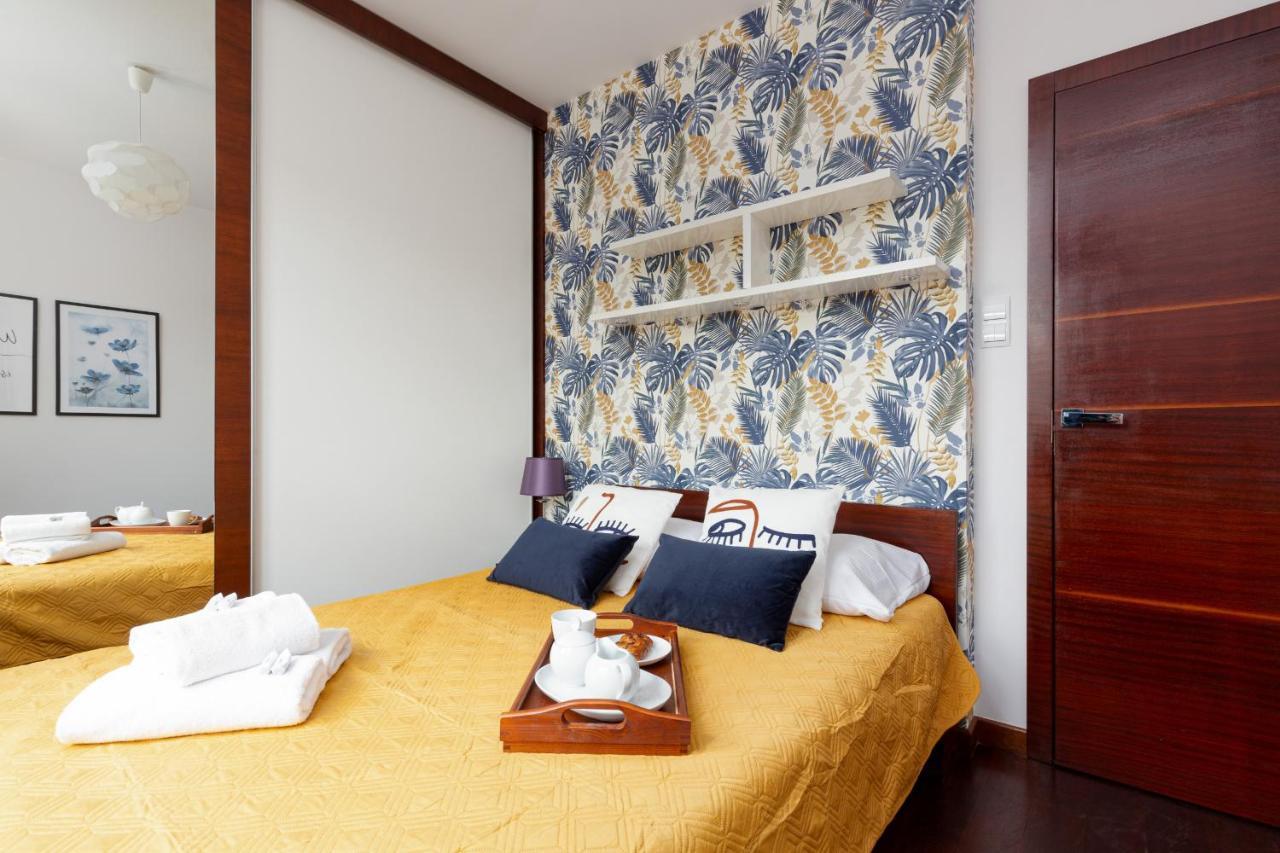 Spacious Suite With A Hammock And Terrace By Renters Prestige Varsovia Exterior foto