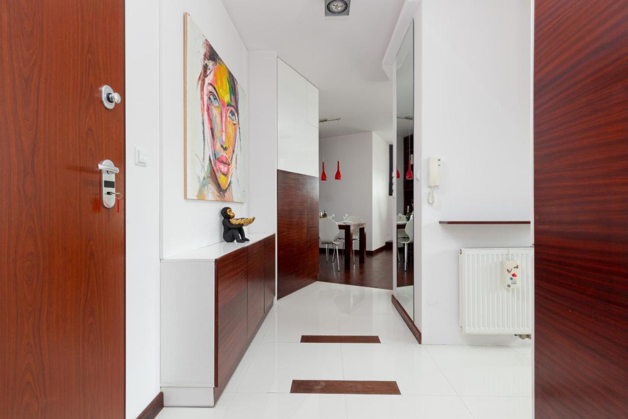 Spacious Suite With A Hammock And Terrace By Renters Prestige Varsovia Exterior foto